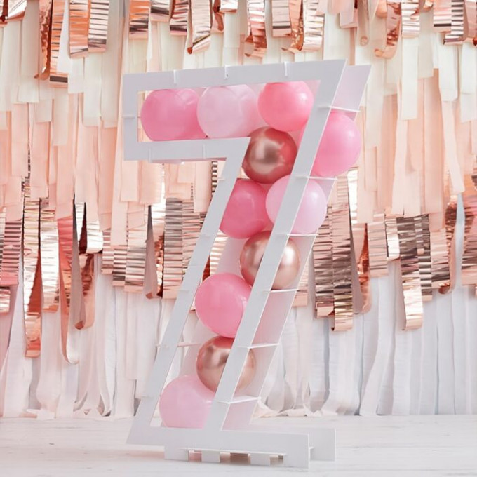 mix 356 rose gold and pink number 7 balloon frame kit min 1