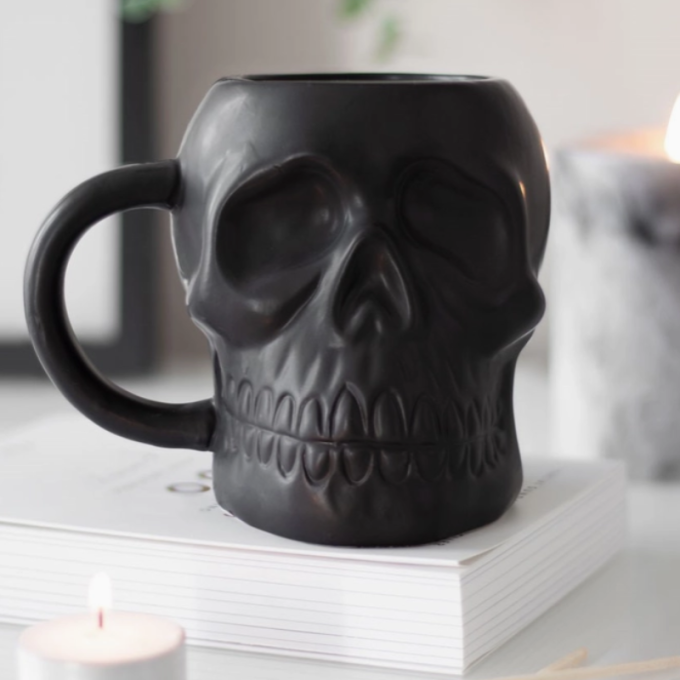 caneca cranio preto halloween 1