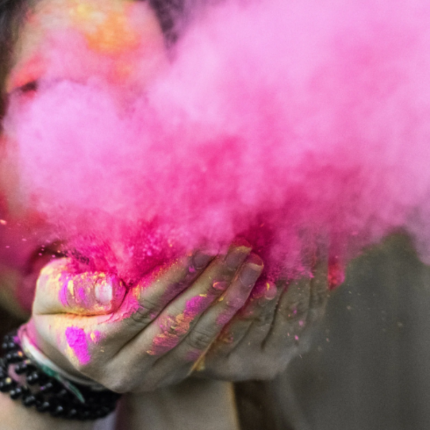 Pó Cor Rosa HOLI Revelação