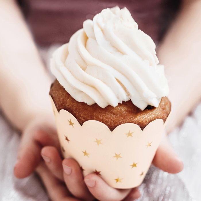 Formas Cupcake com Estrelinhas Ouro - Pack 4 - Image 2