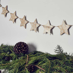 Banner Grinalda Estrelas de Madeira Natal 200cm